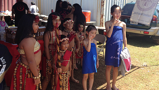 現地と日本の可愛い子供達。